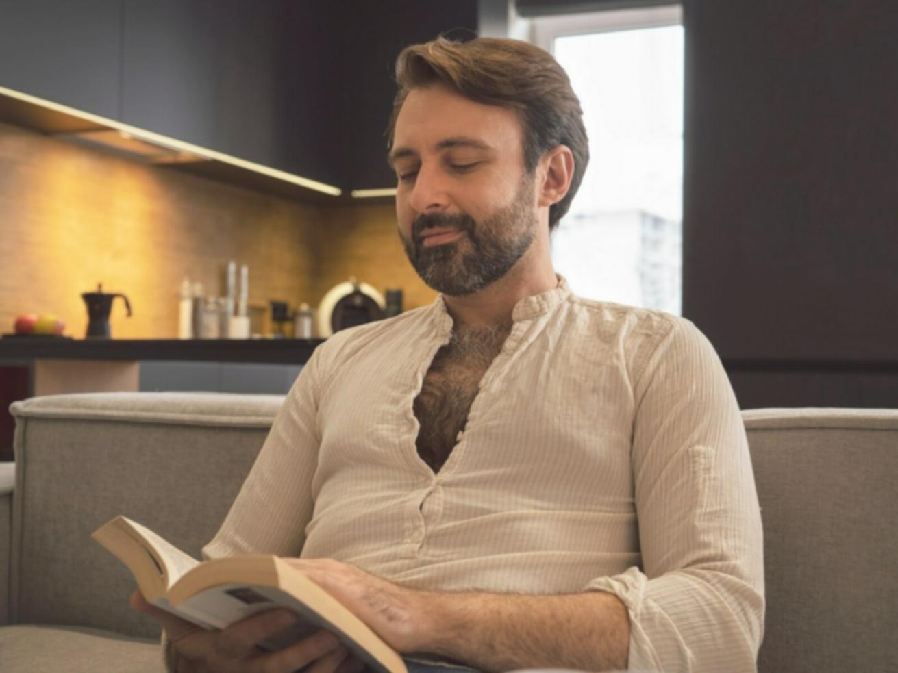 فريق العمل في المكتب